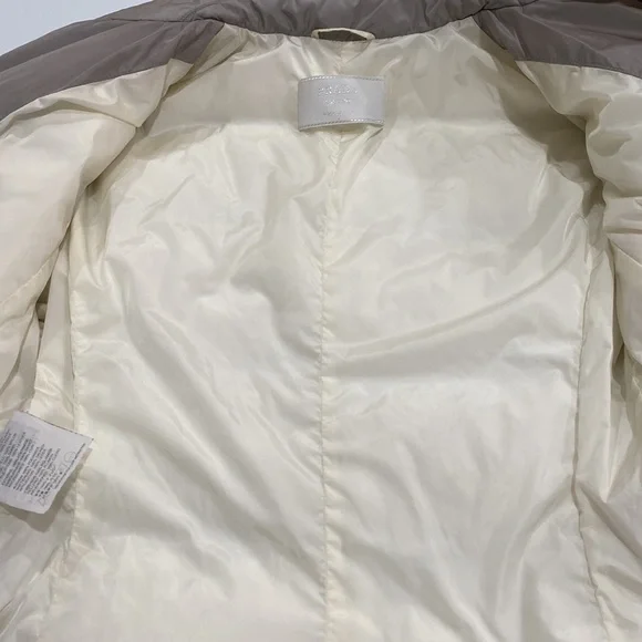 Prada Milano Puffer Down Jacket - Picture 9 of 12